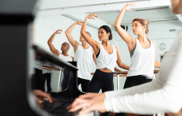 Seguire un corso di danza per adulti